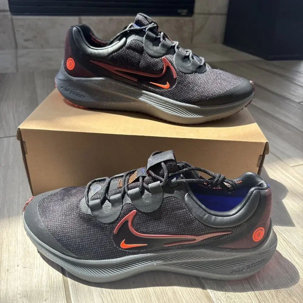 Nike product pair